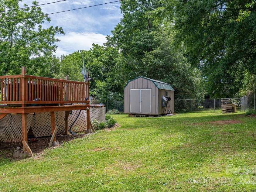 792 Carolina Mill Circle, Lincolnton, NC 28092.  MLS# CAR4262766, YatesRealty ID 14776. 