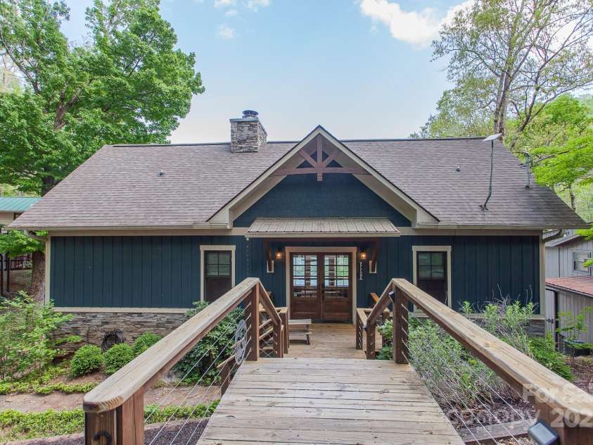 234 Forest Lake Road, Robbinsville, NC 28771.  MLS# CAR4262967, YatesRealty ID 14778. 