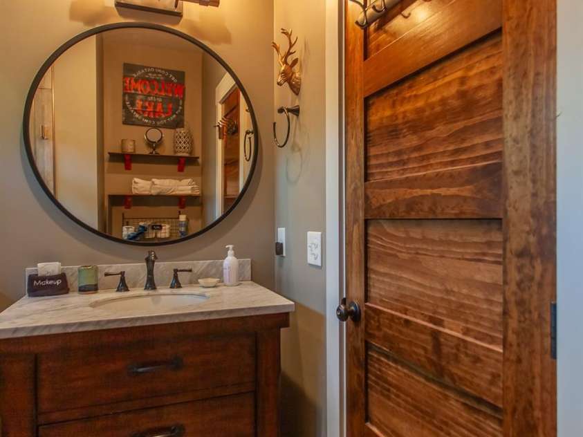 234 Forest Lake Road, Robbinsville, NC 28771.  MLS# CAR4262967, YatesRealty ID 14778. 