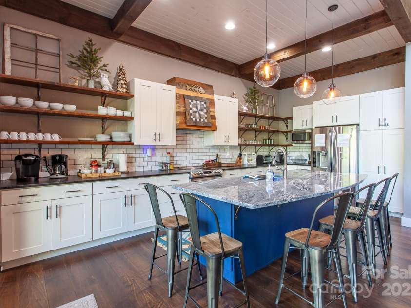 234 Forest Lake Road, Robbinsville, NC 28771.  MLS# CAR4262967, YatesRealty ID 14778. 