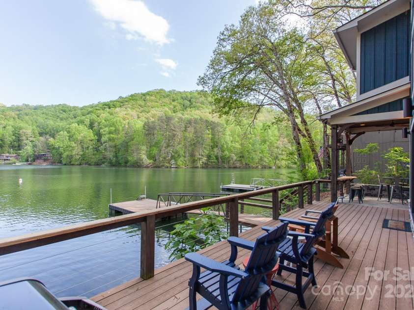 234 Forest Lake Road, Robbinsville, NC 28771.  MLS# CAR4262967, YatesRealty ID 14778. 