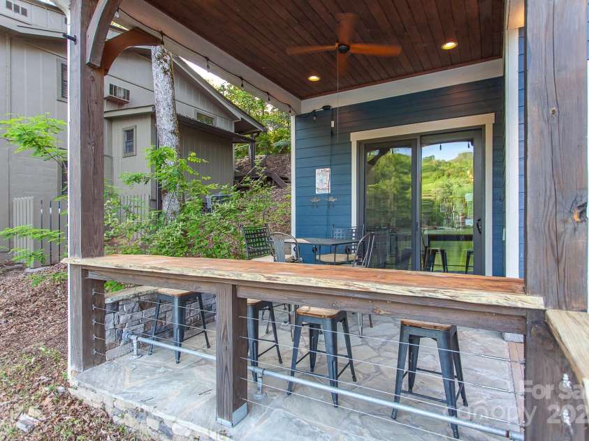 234 Forest Lake Road, Robbinsville, NC 28771.  MLS# CAR4262967, YatesRealty ID 14778. 