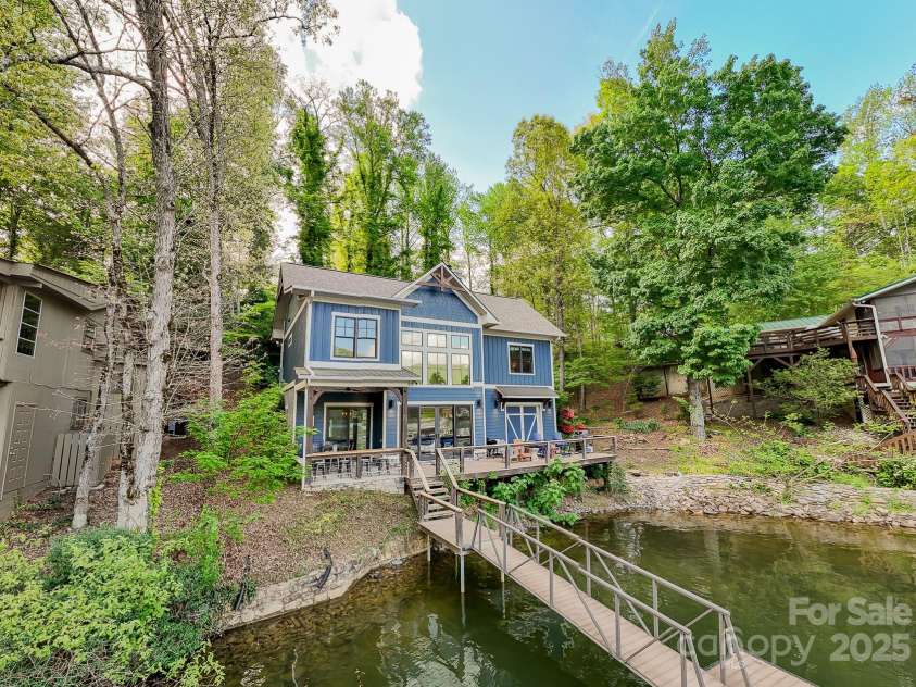 234 Forest Lake Road, Robbinsville, NC 28771.  MLS# CAR4262967, YatesRealty ID 14778. 