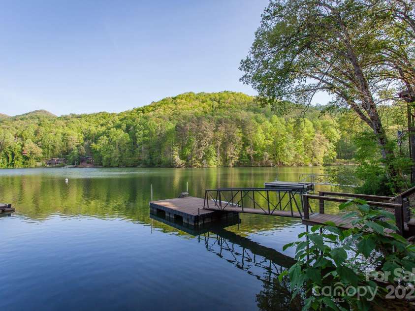 234 Forest Lake Road, Robbinsville, NC 28771.  MLS# CAR4262967, YatesRealty ID 14778. 