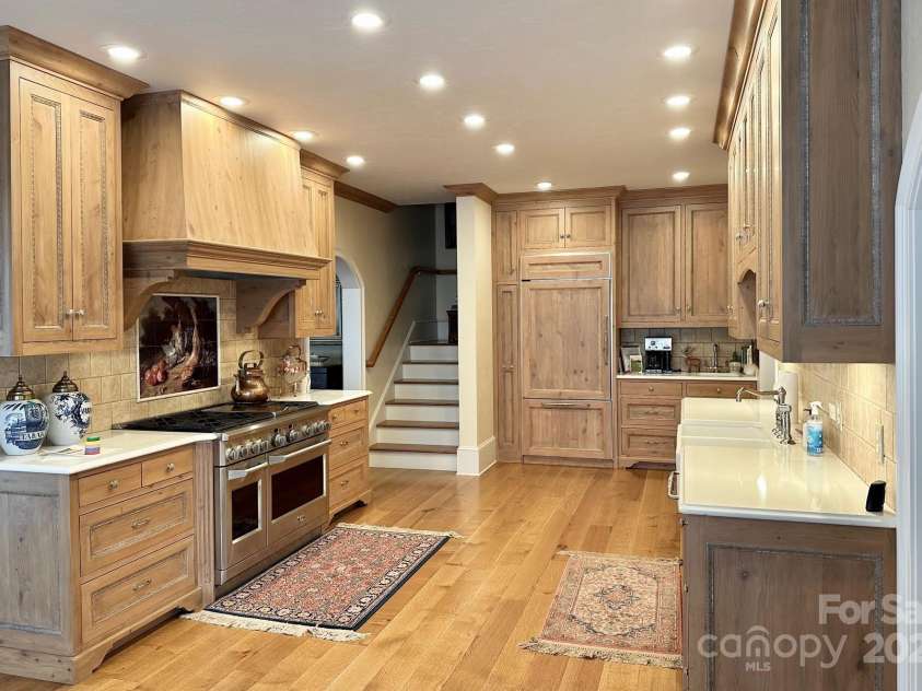 520 Landing Ridge Circle, Jefferson, NC 28640.  MLS# CAR4320460, YatesRealty ID 1478. 