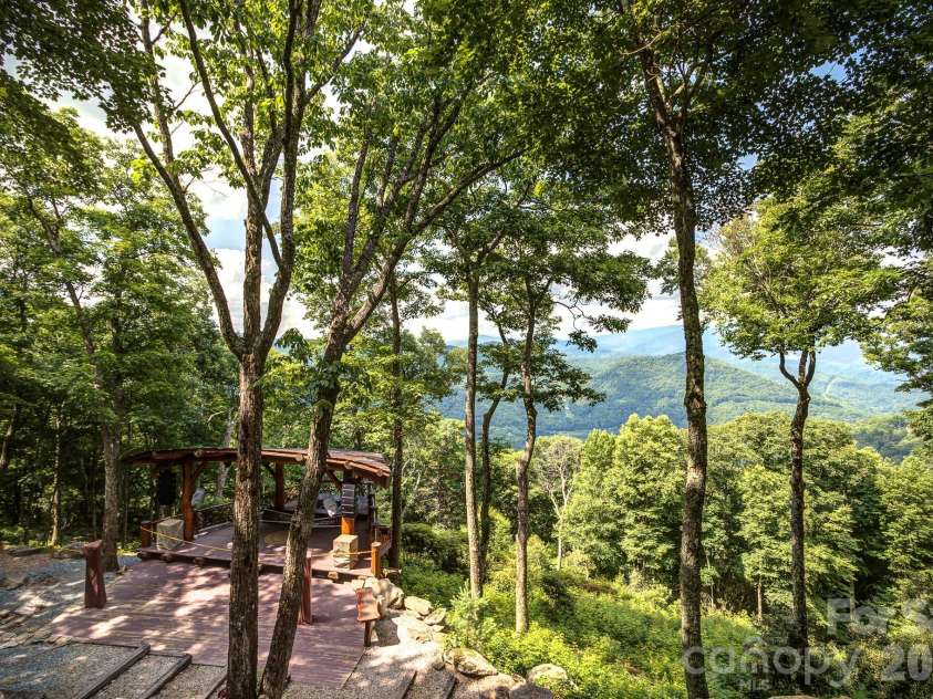 23 Eagle Park Circle, Banner Elk, NC 28604.  MLS# CAR4373835, YatesRealty ID 14781. Great Camp Amphitheater