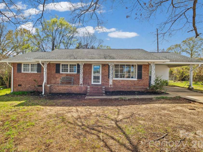 1355 Ebinport Road, Rock Hill, SC 29732.  MLS# CAR4352855, YatesRealty ID 14785. 