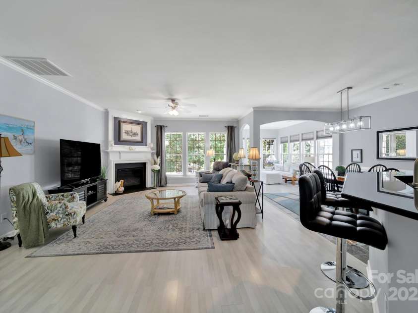 2224 Hartwell Lane, Fort Mill, SC 29707.  MLS# CAR4261261, YatesRealty ID 14787. 