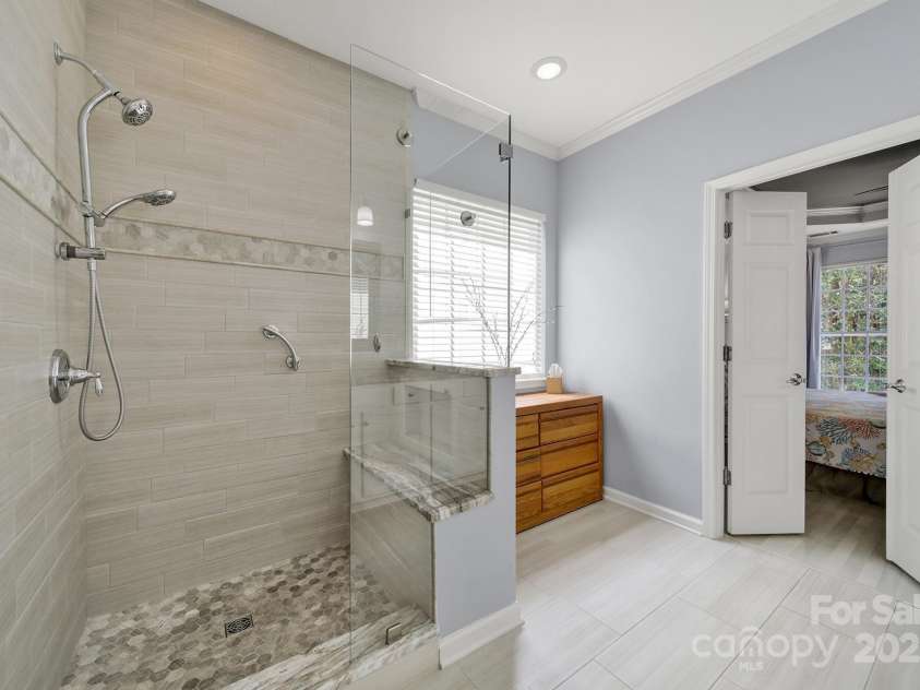 2224 Hartwell Lane, Fort Mill, SC 29707.  MLS# CAR4261261, YatesRealty ID 14787. 