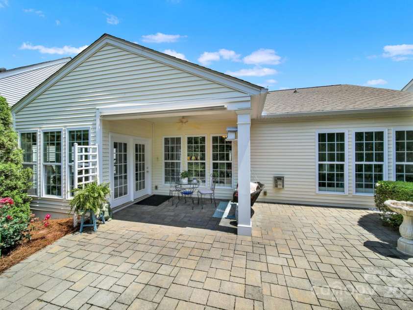 2224 Hartwell Lane, Fort Mill, SC 29707.  MLS# CAR4261261, YatesRealty ID 14787. 