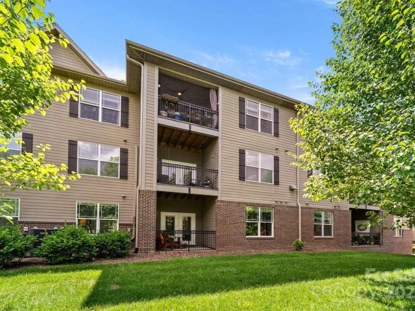 142 Brickton Village Circle, Fletcher, NC 28732.  MLS# CAR4260055, YatesRealty ID 14788. 