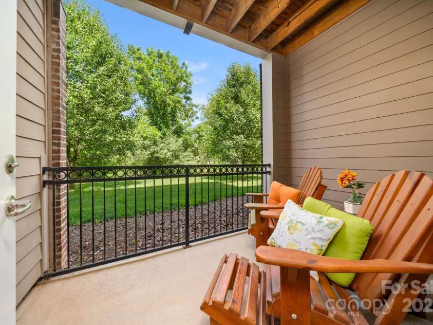 142 Brickton Village Circle, Fletcher, NC 28732.  MLS# CAR4260055, YatesRealty ID 14788. Beautiful Patio -