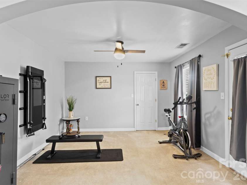 6625 Thistle Down Drive, Harrisburg, NC 28075.  MLS# CAR4364675, YatesRealty ID 14788. 