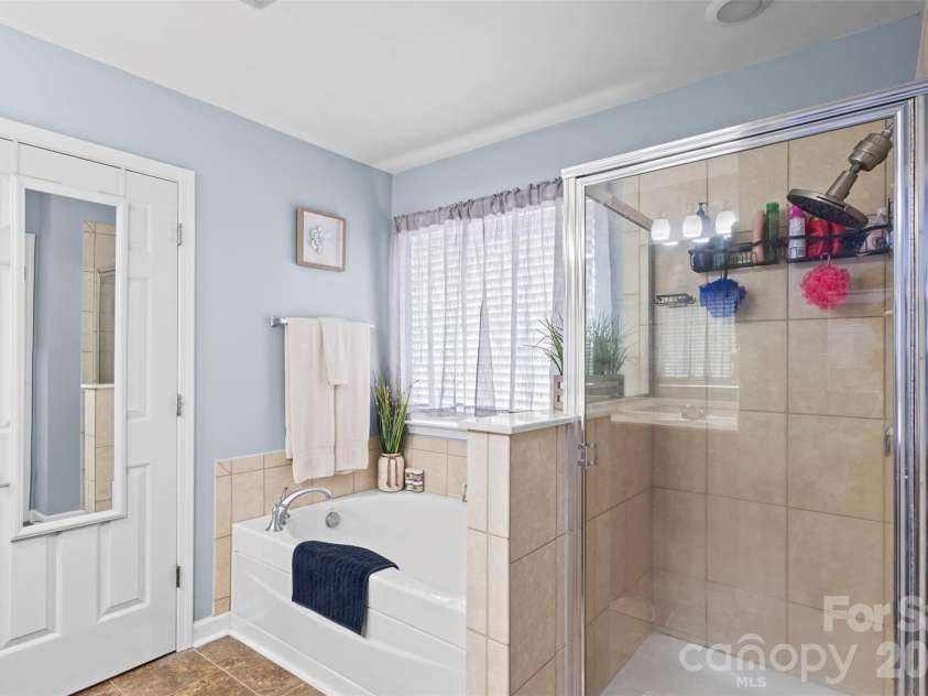 6625 Thistle Down Drive, Harrisburg, NC 28075.  MLS# CAR4364675, YatesRealty ID 14788. 