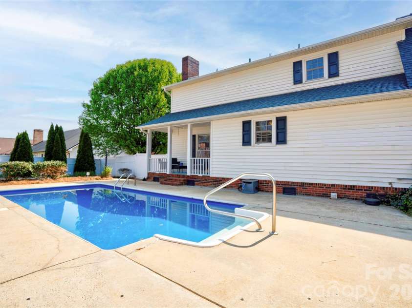 203 Carolina Drive, Cherryville, NC 28021.  MLS# CAR4361749, YatesRealty ID 14790. Pool