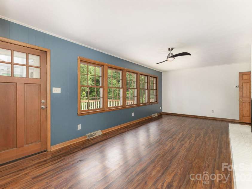 507 Richards Drive, Shelby, NC 28150.  MLS# CAR4256868, YatesRealty ID 14790. Exterior door leads to screened porch and deck!