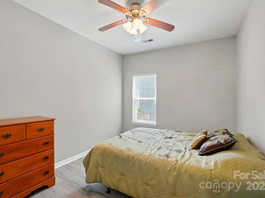 4612 Saxonbury Way, Charlotte, NC 28269.  MLS# CAR4263076, YatesRealty ID 14791. Bedroom