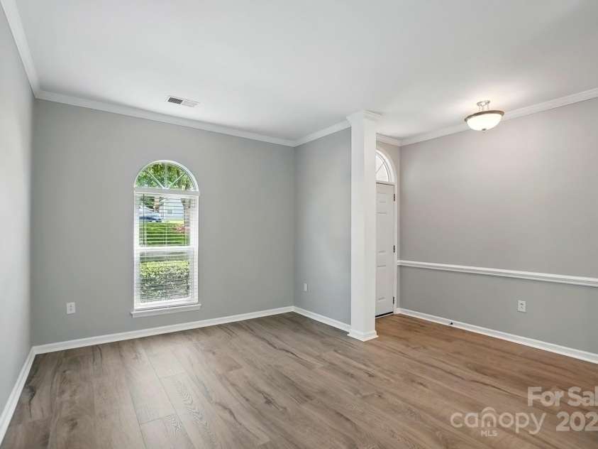 4612 Saxonbury Way, Charlotte, NC 28269.  MLS# CAR4263076, YatesRealty ID 14791. Living Room or Office