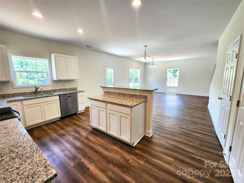 2300 Grayson Parkway, Monroe, NC 28110.  MLS# CAR4263227, YatesRealty ID 14792. Beautiful Open Floor Plan!
