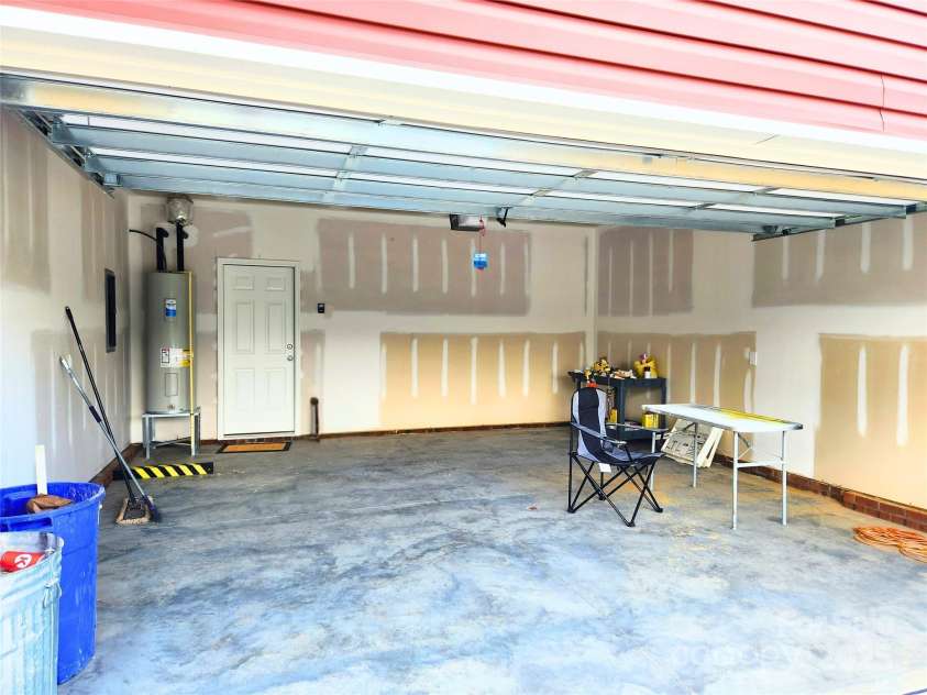 2300 Grayson Parkway, Monroe, NC 28110.  MLS# CAR4263227, YatesRealty ID 14792. Two Car Garage!