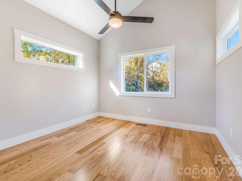 67 Crestfield Avenue, Asheville, NC 28804.  MLS# CAR4351848, YatesRealty ID 14793. 