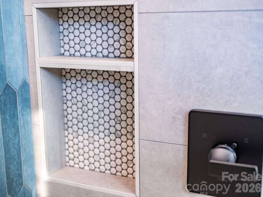 67 Crestfield Avenue, Asheville, NC 28804.  MLS# CAR4351848, YatesRealty ID 14793. Custom tile details