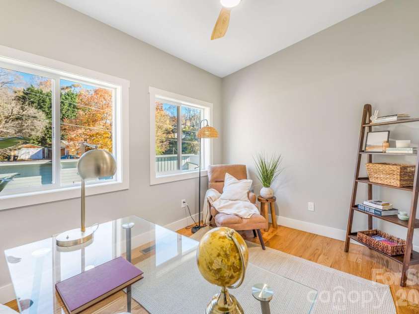 67 Crestfield Avenue, Asheville, NC 28804.  MLS# CAR4351848, YatesRealty ID 14793. Flex space for office, reading nook, or crafting