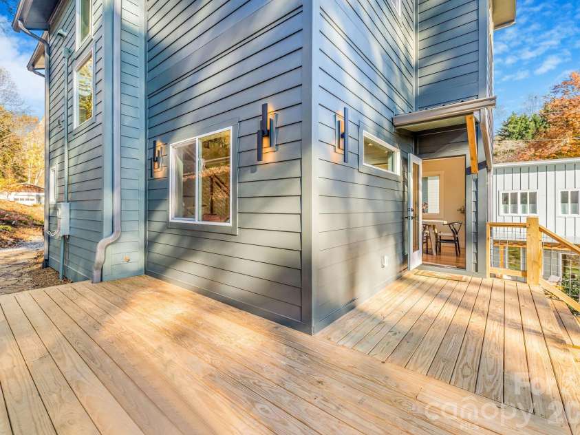 67 Crestfield Avenue, Asheville, NC 28804.  MLS# CAR4351848, YatesRealty ID 14793. Generously sized deck for entertaining