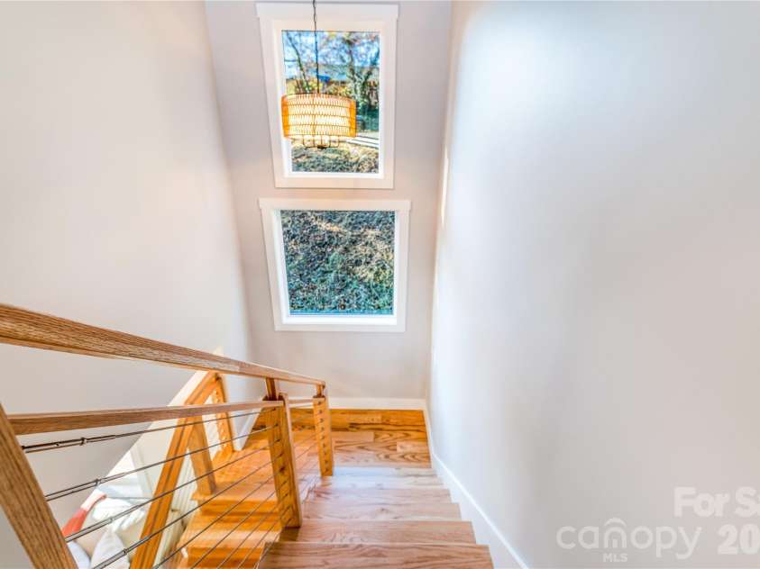 67 Crestfield Avenue, Asheville, NC 28804.  MLS# CAR4351848, YatesRealty ID 14793. High Ceilings and great window placement