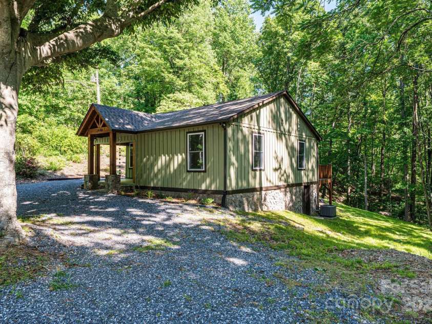 2448 Alfred Hartley Road, Lenoir, NC 28645.  MLS# CAR4263406, YatesRealty ID 14797. 