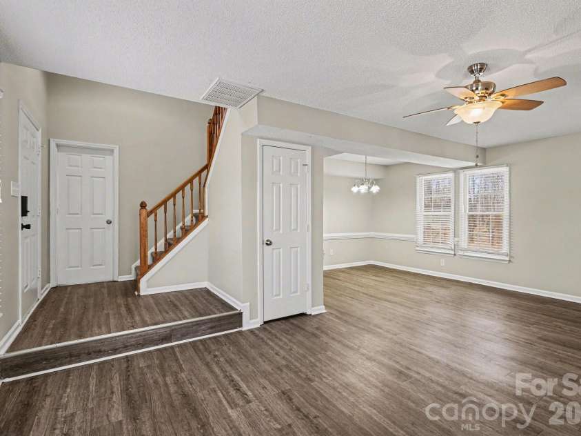 5932 Scots Bluff Drive, Charlotte, NC 28227.  MLS# CAR4344774, YatesRealty ID 14797. 