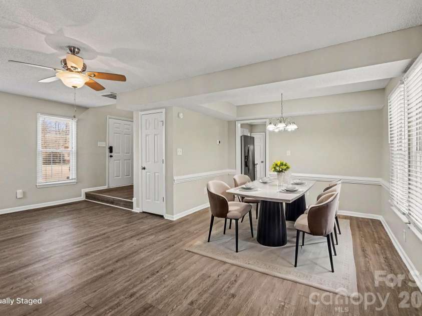 5932 Scots Bluff Drive, Charlotte, NC 28227.  MLS# CAR4344774, YatesRealty ID 14797. Virtually Staged