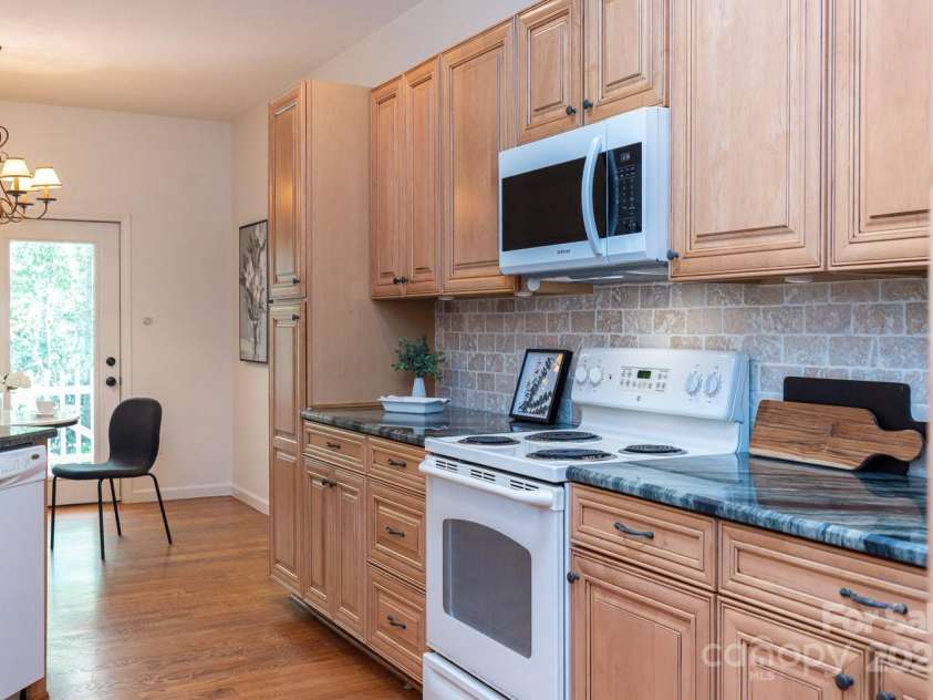 190 Jonathan Creek Drive, Etowah, NC 28729.  MLS# CAR4263366, YatesRealty ID 14798. 