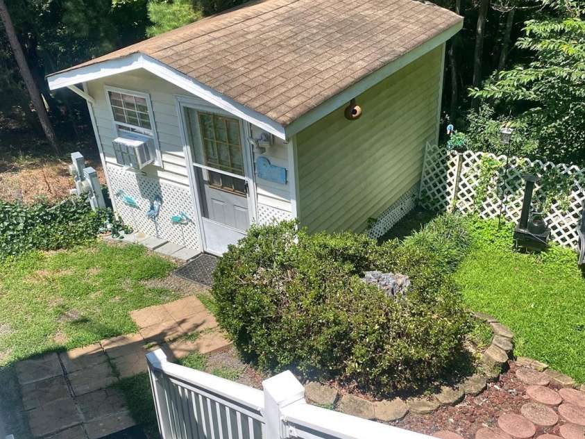 118 Eagle Drive, New London, NC 28127.  MLS# CAR4359986, YatesRealty ID 14799. 