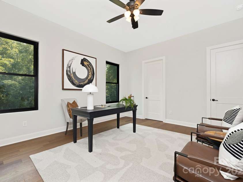 518 Ideal Way, Charlotte, NC 28203.  MLS# CAR4159881, YatesRealty ID 148. 