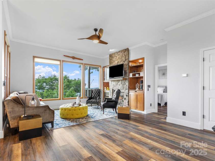 66 Club Villa Court, Burnsville, NC 28714.  MLS# CAR4226416, YatesRealty ID 1480. 