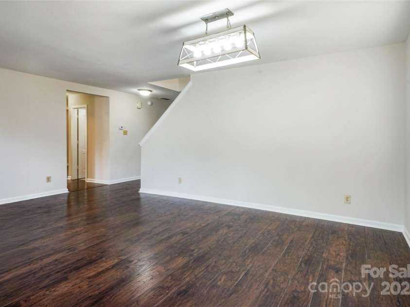 2010 Durand Road, Fort Mill, SC 29715.  MLS# CAR4217620, YatesRealty ID 14800. 