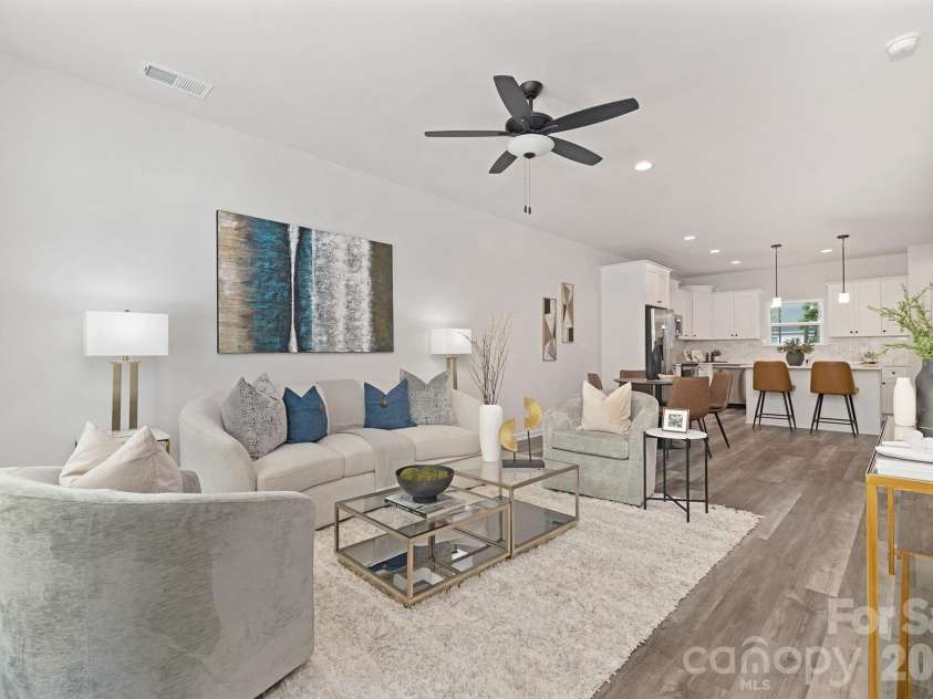 3009 Sloan Drive, Charlotte, NC 28208.  MLS# CAR4366872, YatesRealty ID 14800. Representation