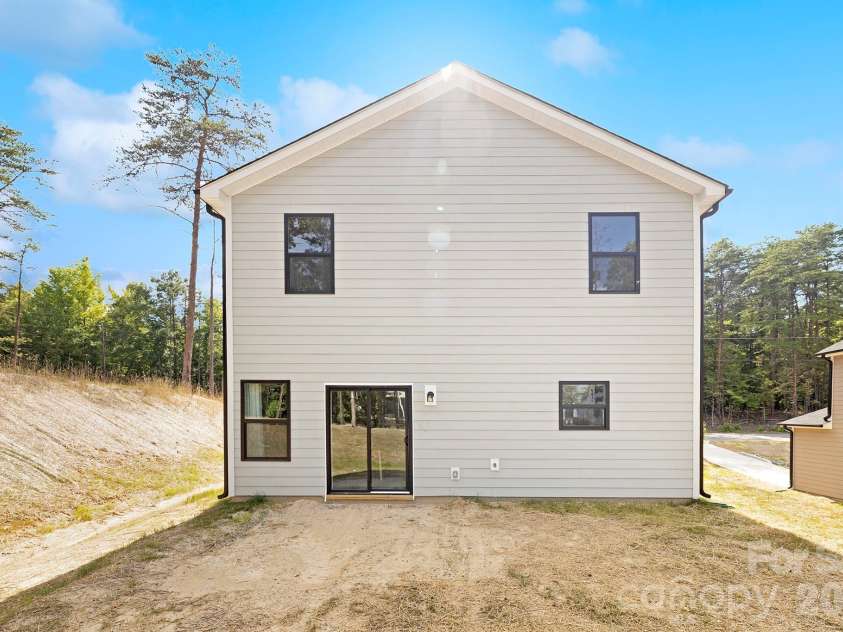3009 Sloan Drive, Charlotte, NC 28208.  MLS# CAR4366872, YatesRealty ID 14800. Representation