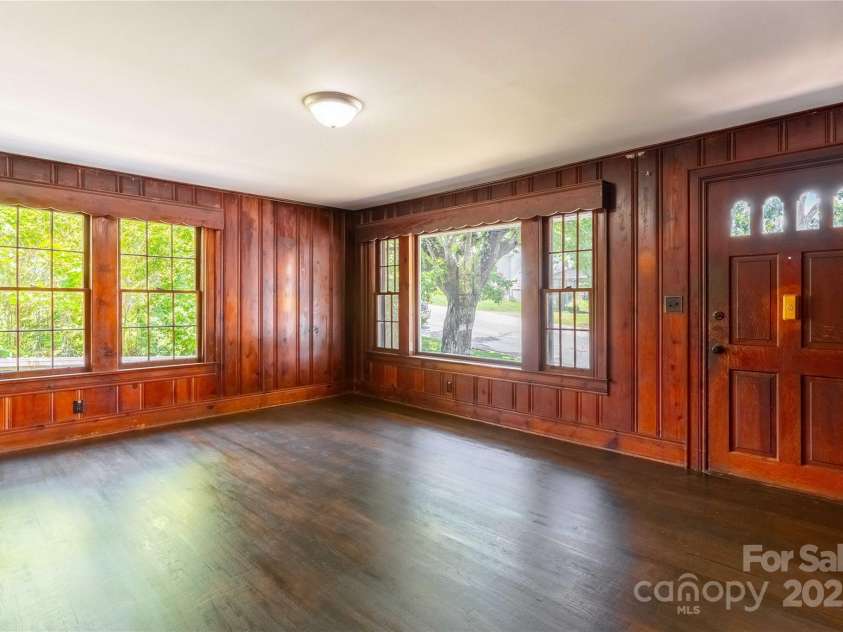 103 Madison Street, Marion, NC 28752.  MLS# CAR4258355, YatesRealty ID 14801. 