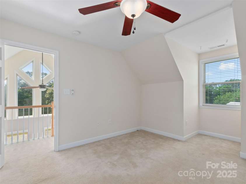 715 Windswept Ridge Road, Canton, NC 28716.  MLS# CAR4279065, YatesRealty ID 14802. 