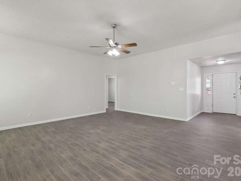 14404 Timber Falls Court, Charlotte, NC 28273.  MLS# CAR4365140, YatesRealty ID 14803. 