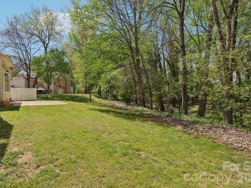 14404 Timber Falls Court, Charlotte, NC 28273.  MLS# CAR4365140, YatesRealty ID 14803. 
