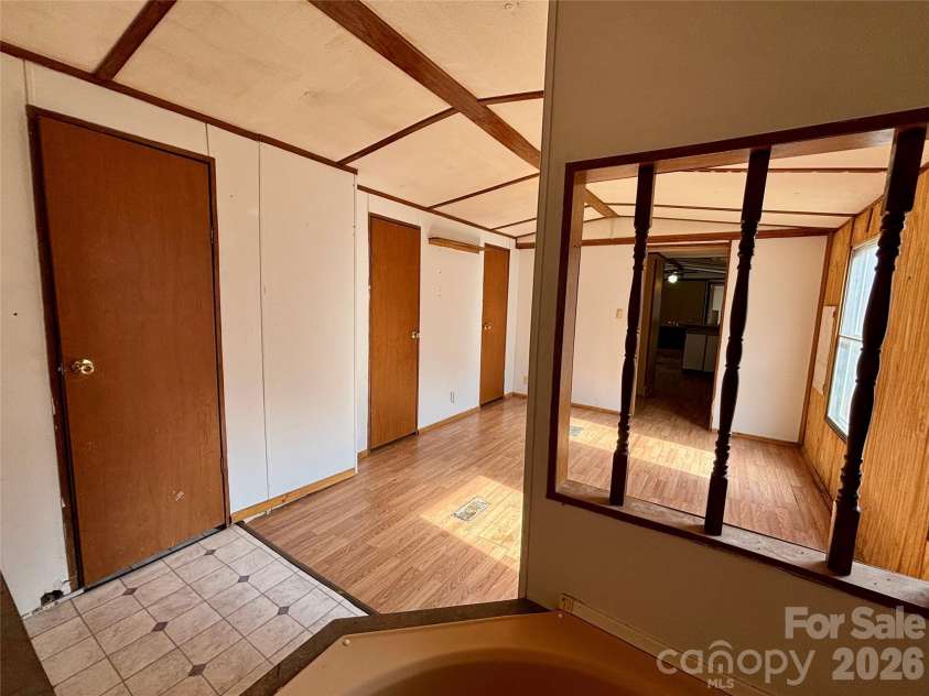 3476 Possum Trot Road, Burnsville, NC 28714.  MLS# CAR4342624, YatesRealty ID 14804. 