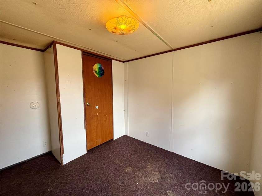 3476 Possum Trot Road, Burnsville, NC 28714.  MLS# CAR4342624, YatesRealty ID 14804. 