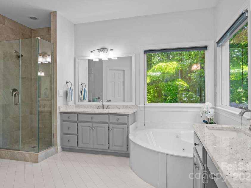 15831 Breton Brook Street, Huntersville, NC 28078.  MLS# CAR4255832, YatesRealty ID 14805. 