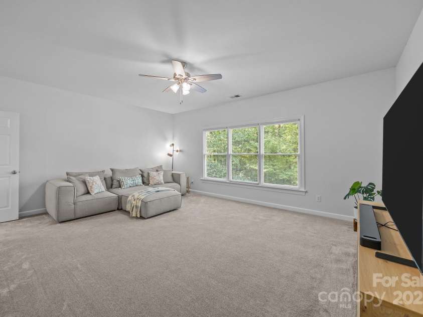 15831 Breton Brook Street, Huntersville, NC 28078.  MLS# CAR4255832, YatesRealty ID 14805. 