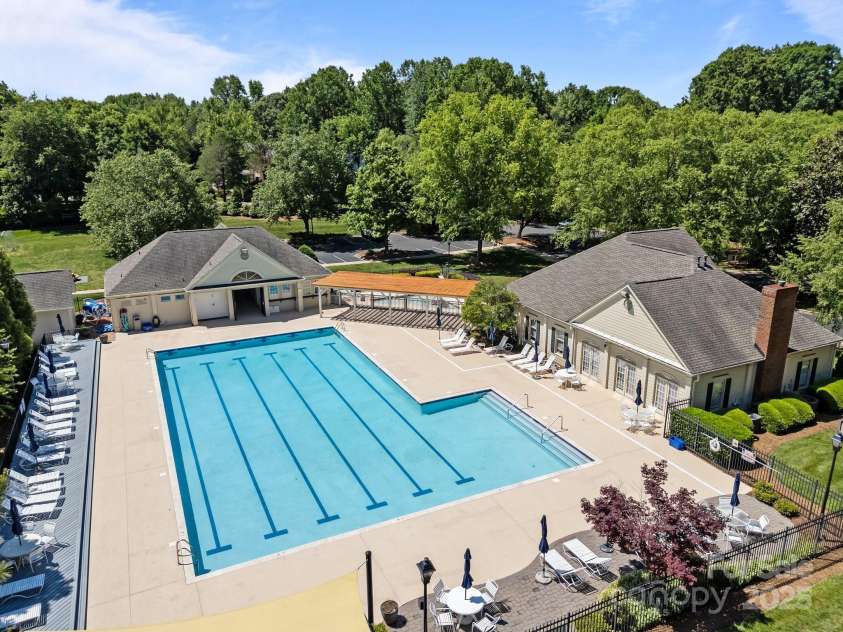15831 Breton Brook Street, Huntersville, NC 28078.  MLS# CAR4255832, YatesRealty ID 14805. 