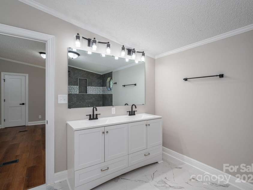 5376 Walter Estate Lane, Iron Station, NC 28080.  MLS# CAR4250882, YatesRealty ID 14807. 