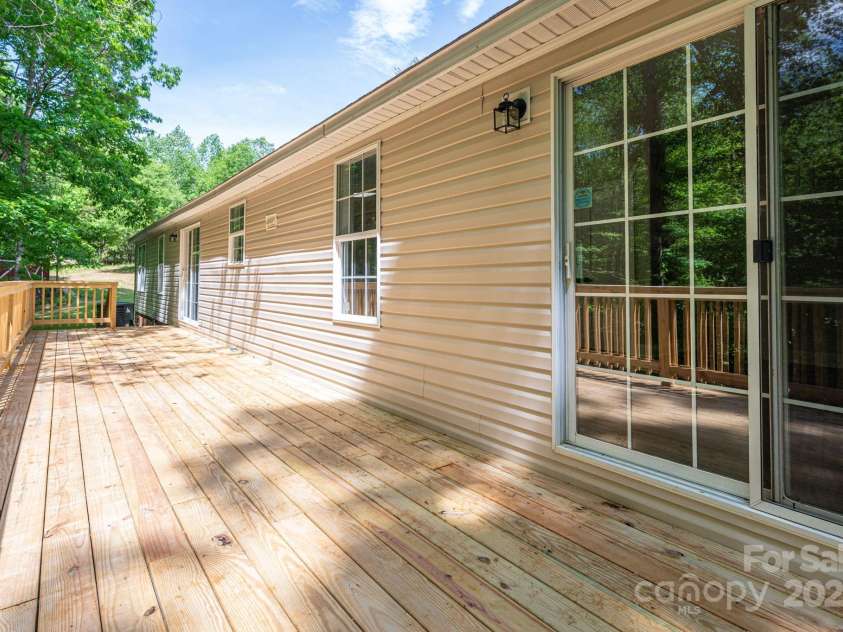 5376 Walter Estate Lane, Iron Station, NC 28080.  MLS# CAR4250882, YatesRealty ID 14807. 